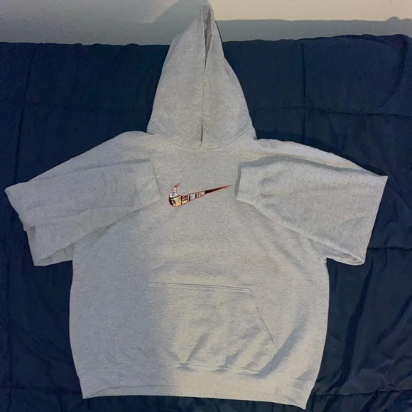 Itachi embroidered nike hoodie hotsell